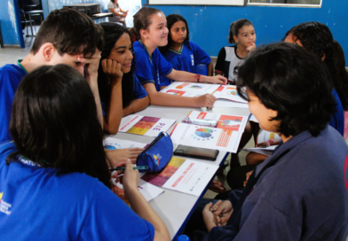 Projeto no ES une arte e inteligência artificial para capacitar 2 mil alunos da rede pública
